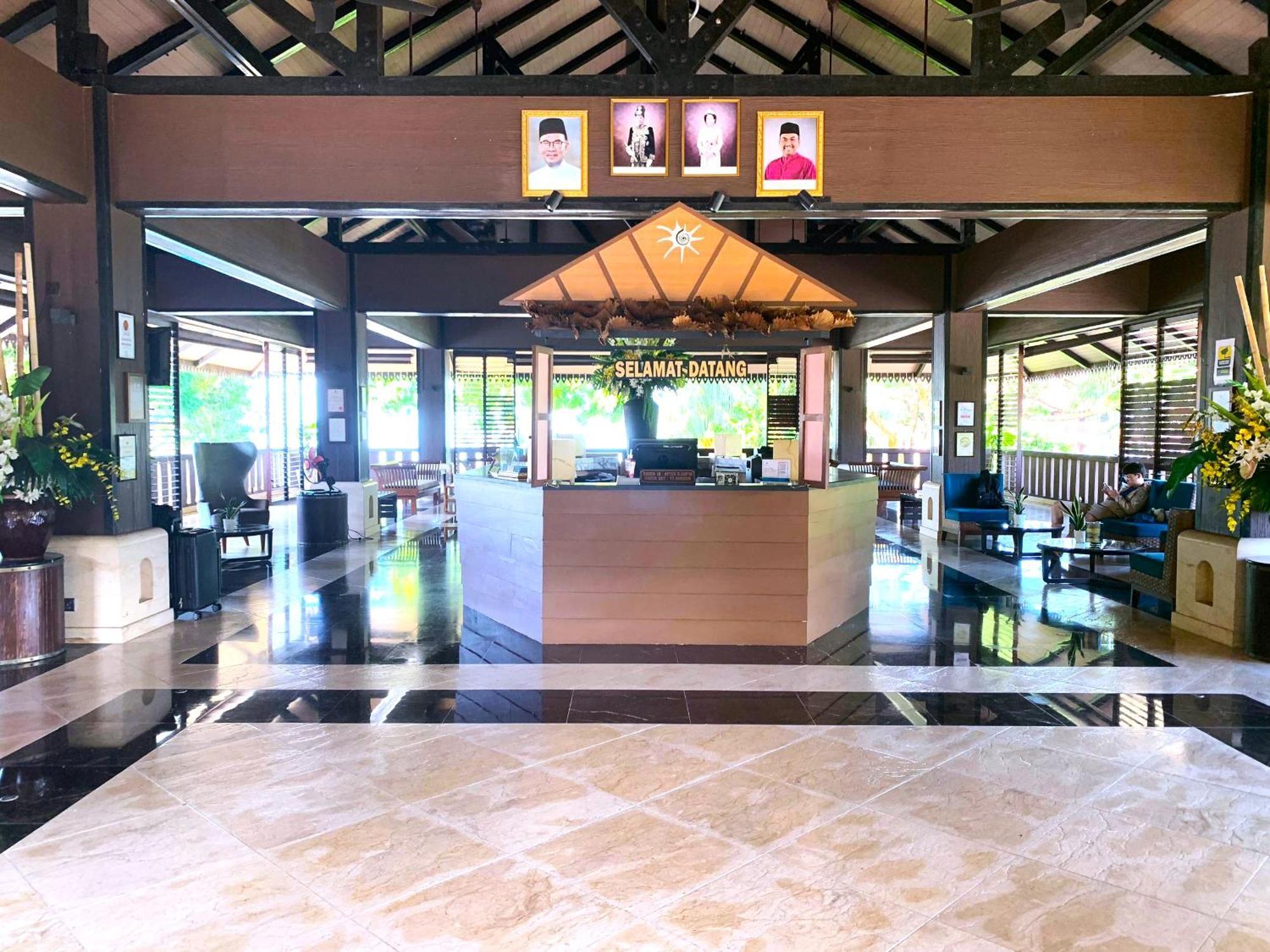 Ombak Villa Langkawi Пантай Ченанг Екстериор снимка