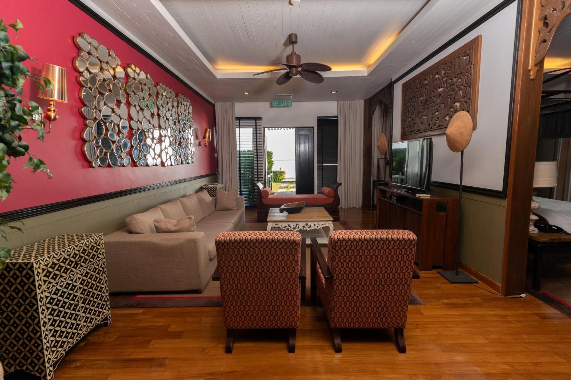 Ombak Villa Langkawi Пантай Ченанг Екстериор снимка