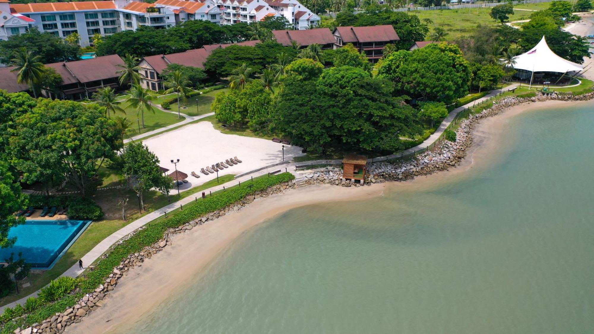 Ombak Villa Langkawi Пантай Ченанг Екстериор снимка