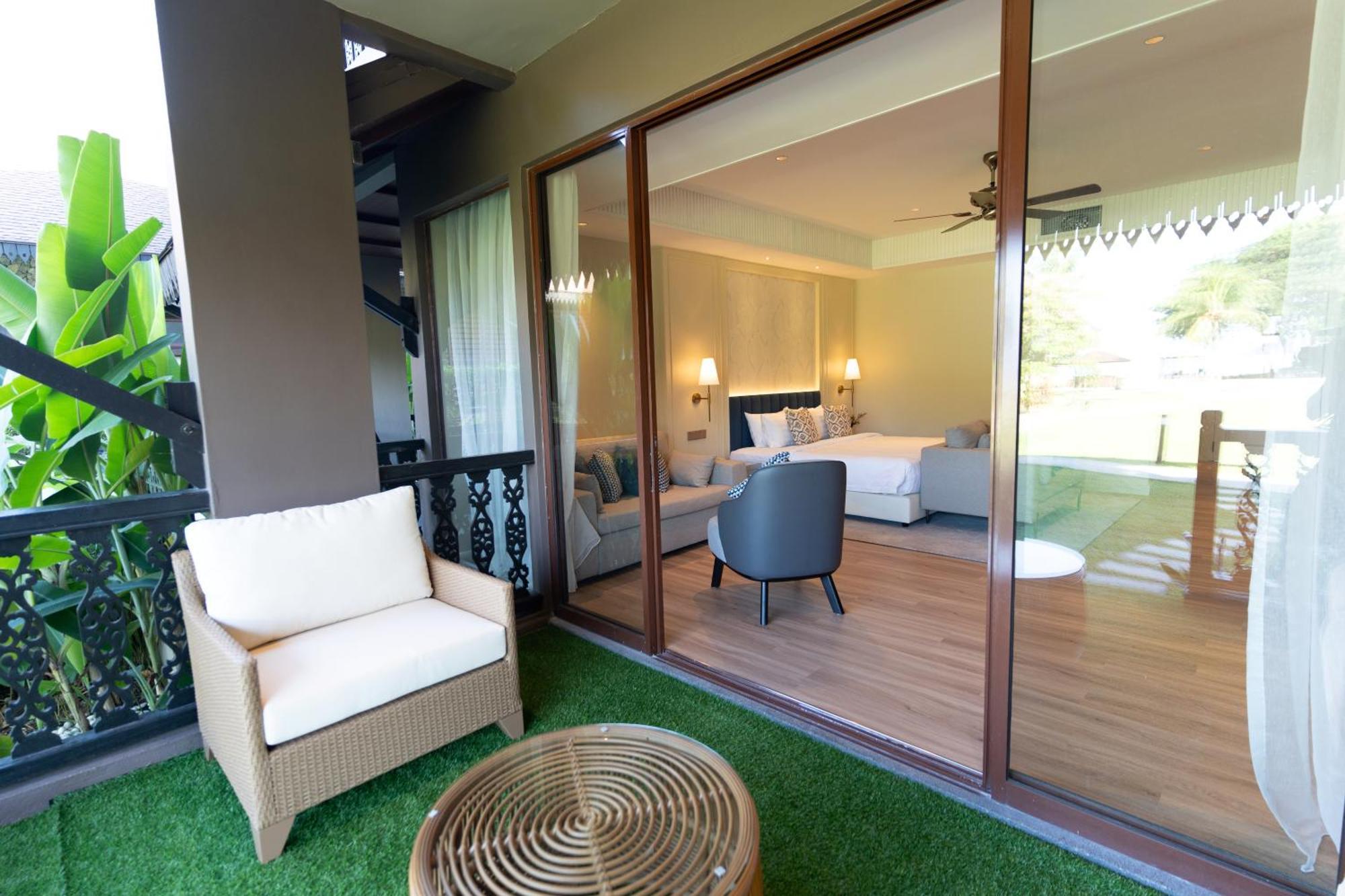 Ombak Villa Langkawi Пантай Ченанг Екстериор снимка