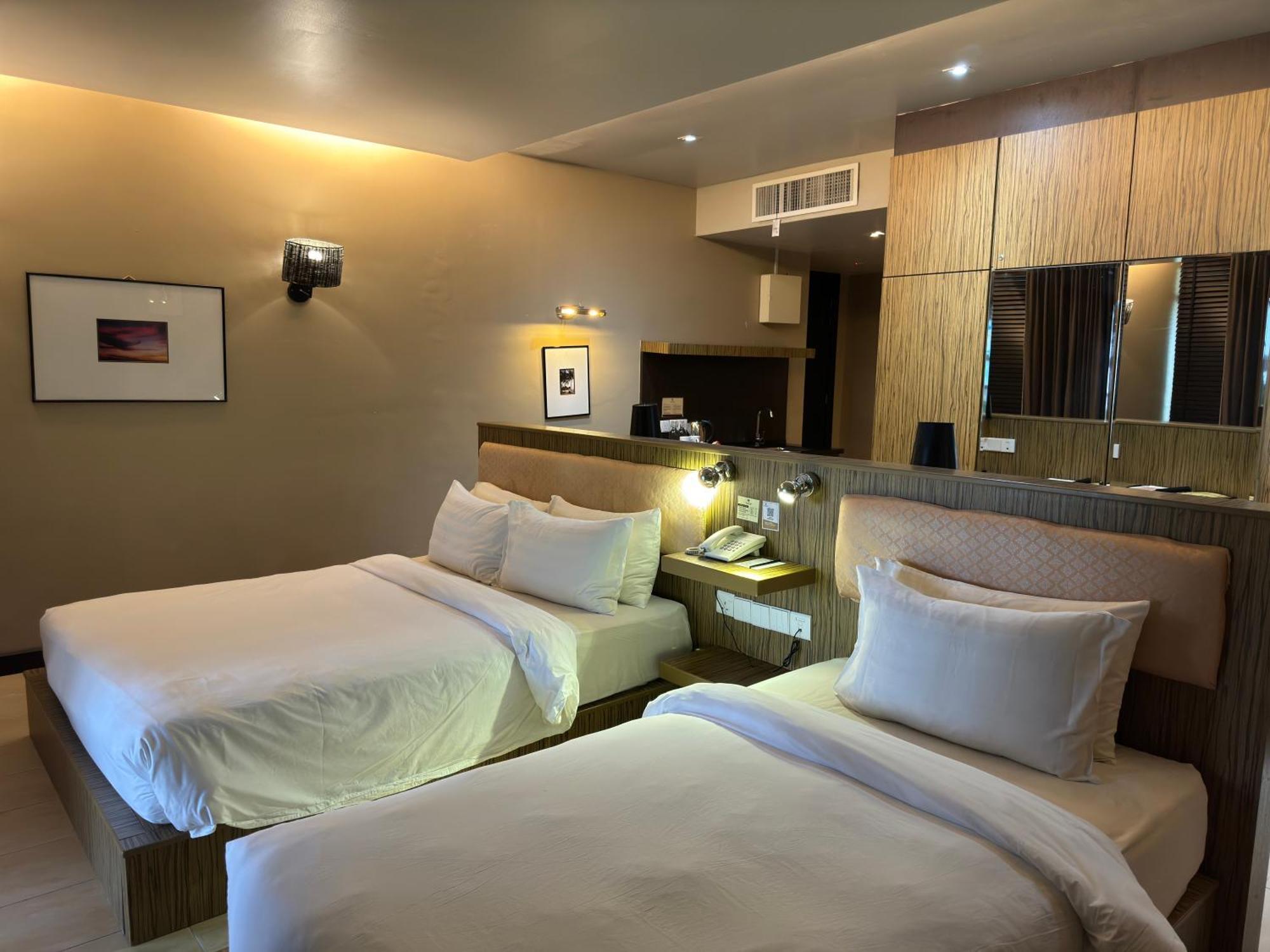 Ombak Villa Langkawi Пантай Ченанг Екстериор снимка